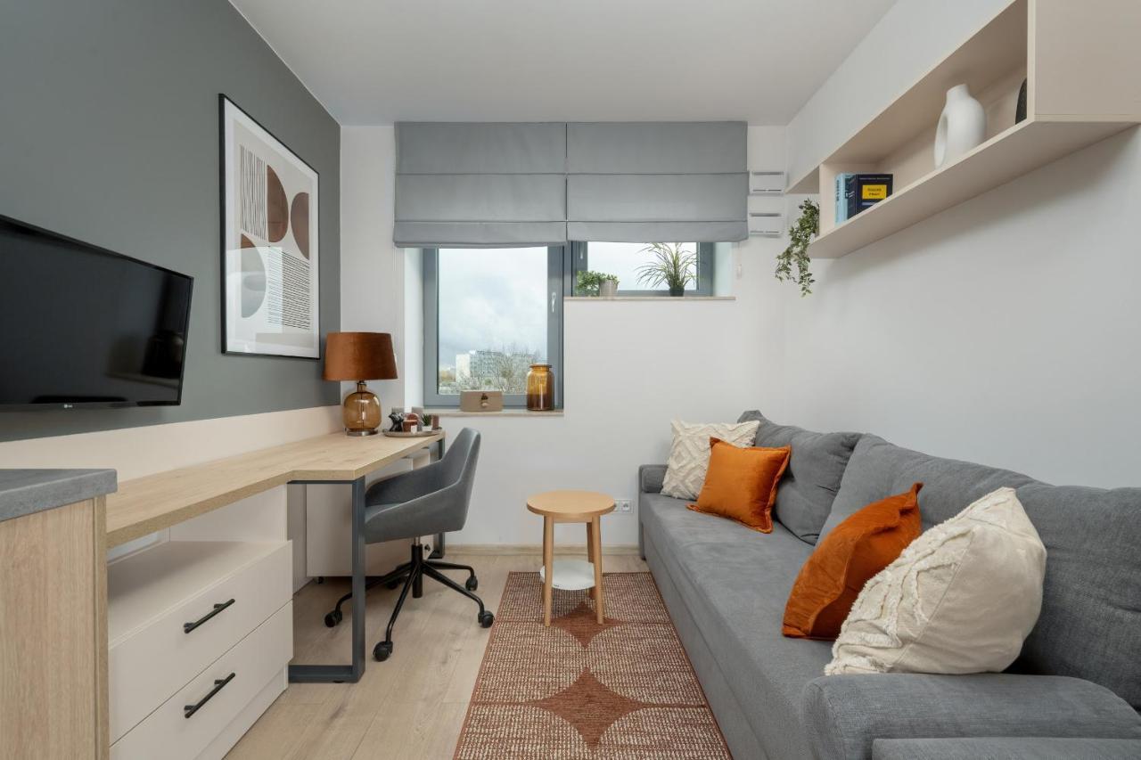 Trendy Studios With Home Office Near Wroclaw Main Station By Noclegi Renters Exteriör bild